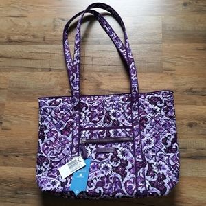 Small tote Vera Bradley never used